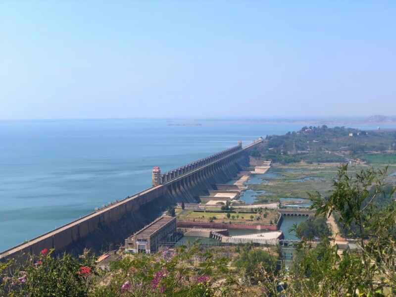 Panoramic view of the Tungabhadra Dam stretching across a large water body.