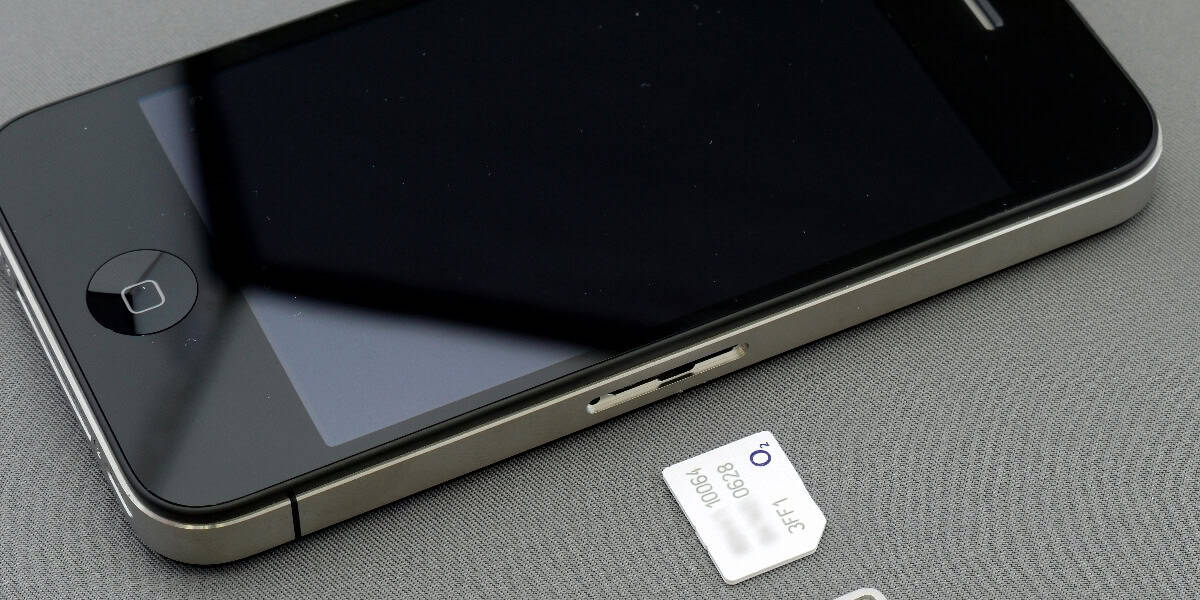 eSIM vs Physical SIM – What’s Best for Travellers?