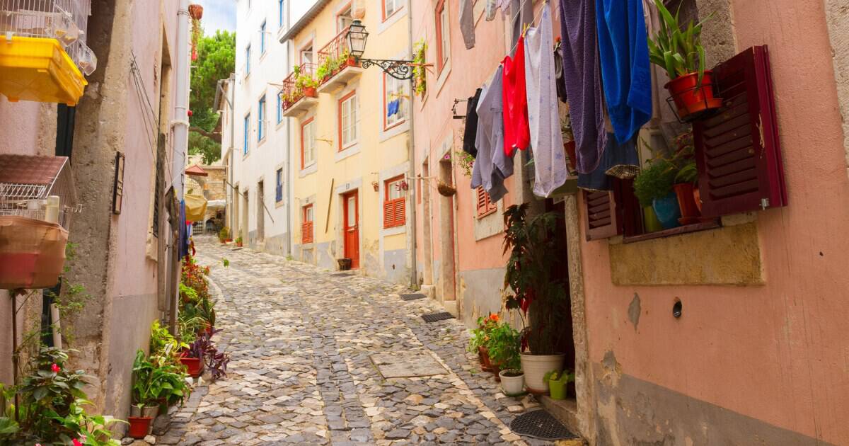 12 Prettiest streets in Lisbon: Our favourite walks